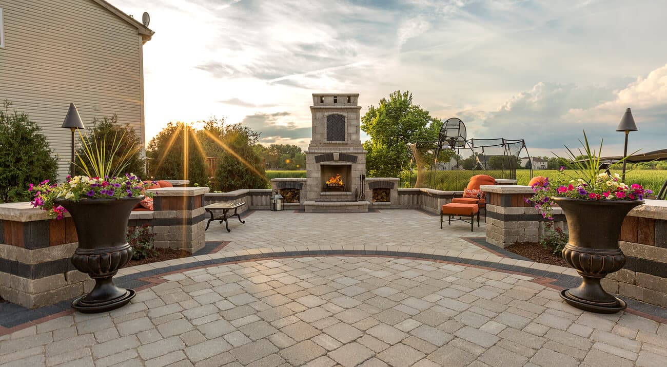 Brussels Dimensional firepit with seating area